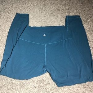 COPY - Lululemon deep blue wunderunder 7/8 leggings
